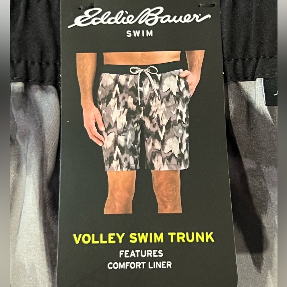 Eddie Bauer Black and Gray Volley Swim Trunks Modern Design size XL